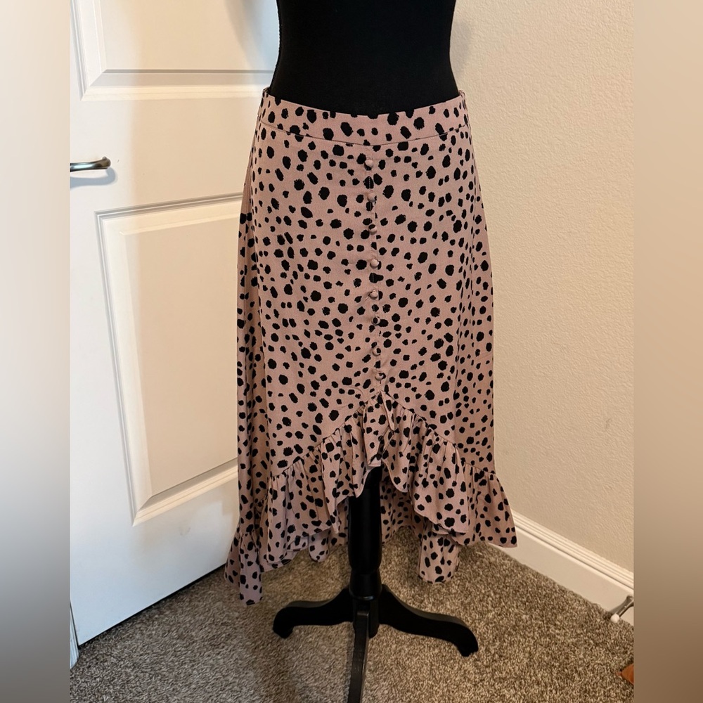 Nasty Gal Collection SZ M Tan and Black Leopard Print Midi Skirt Side Zip Ruffle